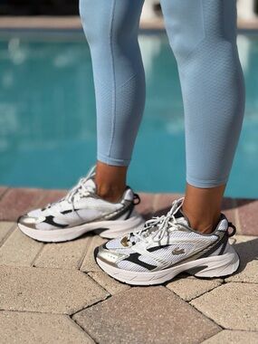 Lacoste Chunky Runner Sneakers White Silver Y2K Dad Shoes NWT